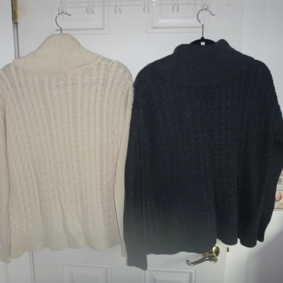 American Eagle sweaters - Picture 4 of 4